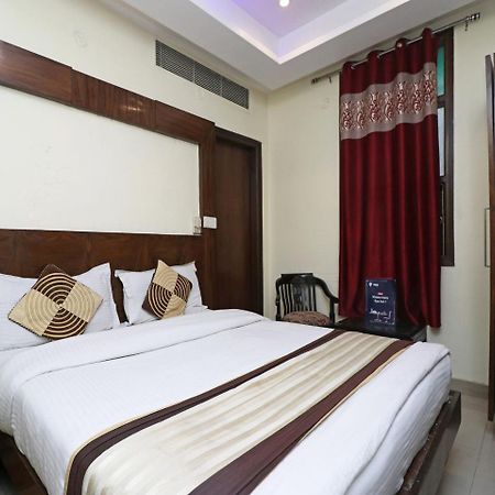 Hotel Guruvas Inn "Vaccinated Staff" Neu-Delhi Exterior foto