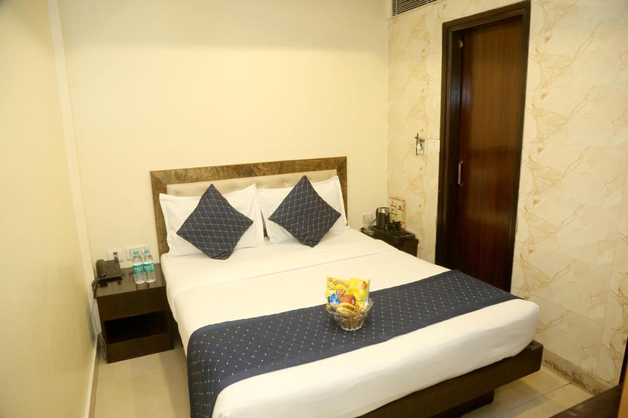 Hotel Guruvas Inn "Vaccinated Staff" Neu-Delhi Exterior foto