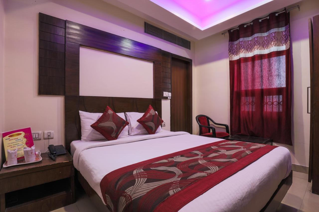 Hotel Guruvas Inn "Vaccinated Staff" Neu-Delhi Exterior foto