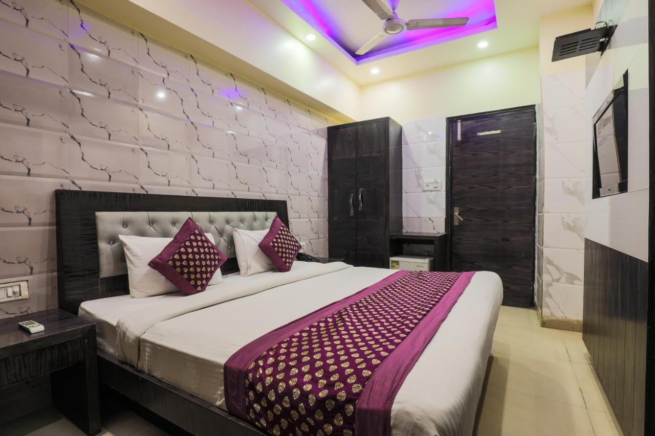 Hotel Guruvas Inn "Vaccinated Staff" Neu-Delhi Exterior foto