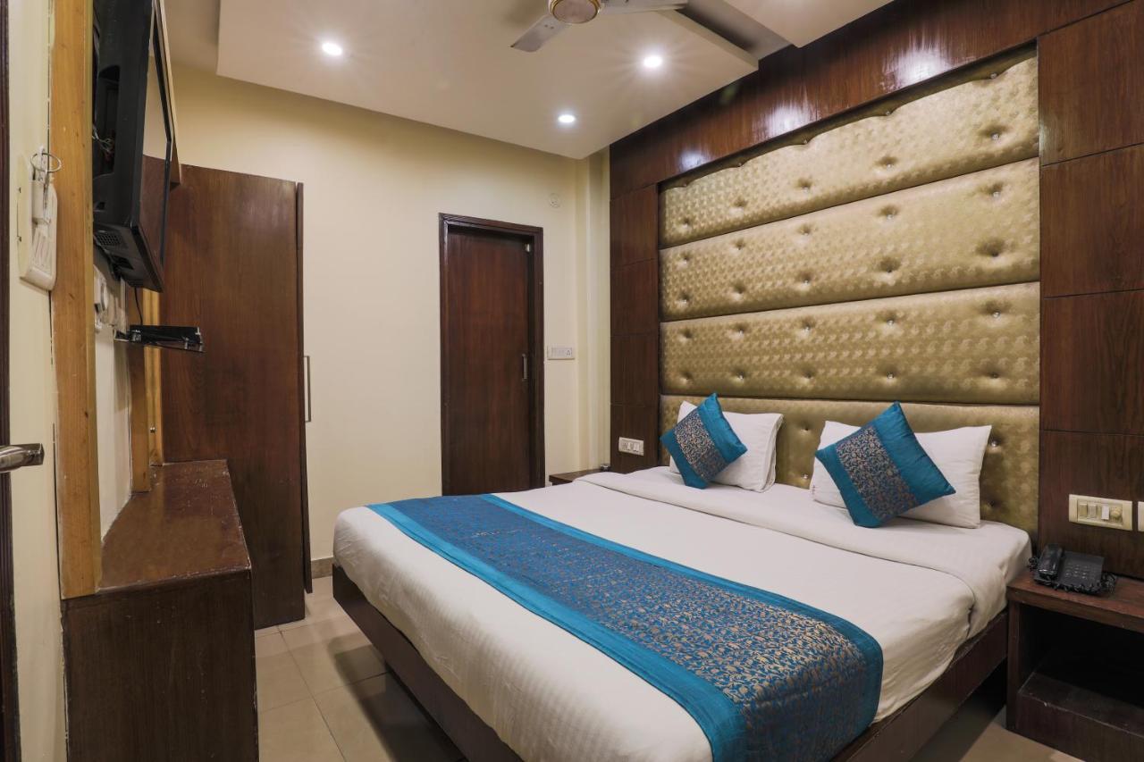 Hotel Guruvas Inn "Vaccinated Staff" Neu-Delhi Exterior foto