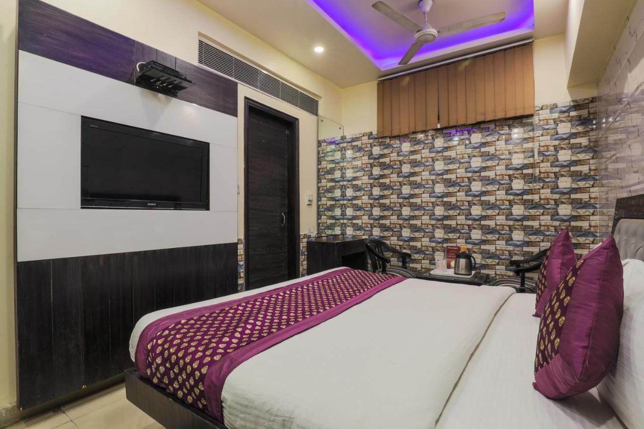Hotel Guruvas Inn "Vaccinated Staff" Neu-Delhi Exterior foto
